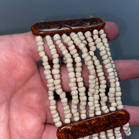 3 Piece Boho Eclectic Stone Bead Stretch Vtg Bracelets Neutrals Women's Size - Picture 13 of 13